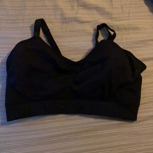 Kindred bravely pumping bra size Large Busty